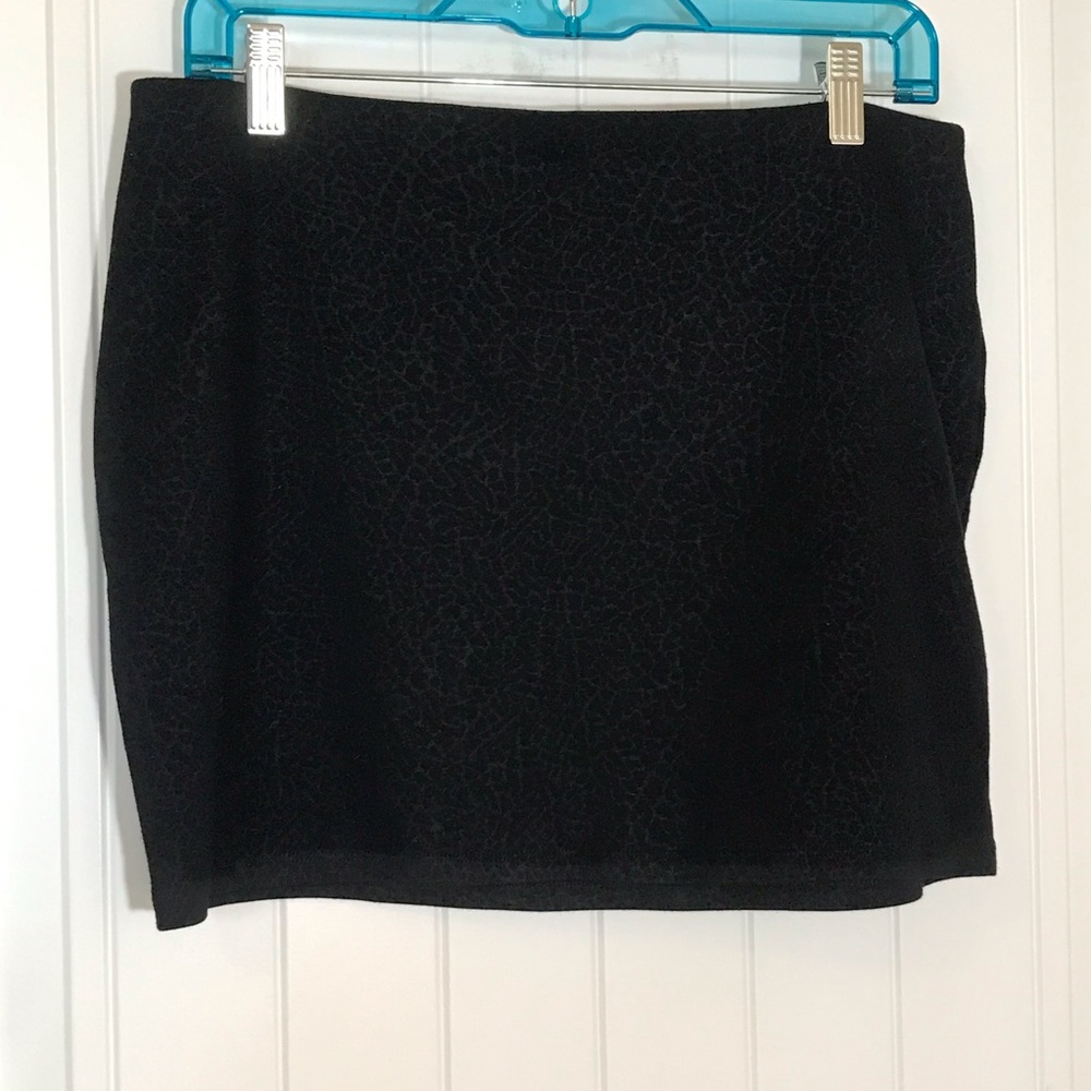 Retro mini skirt, black with leopard print | Size: M